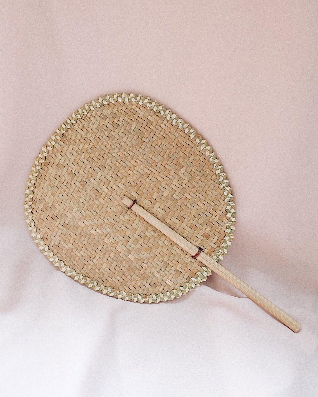The Artisanal Straw Handheld Fan